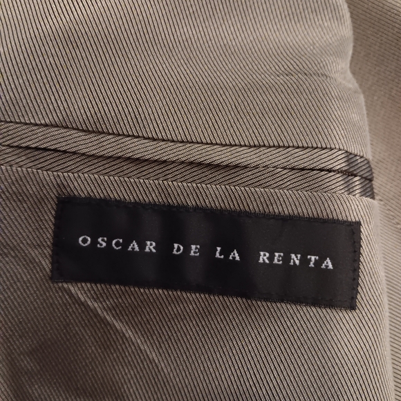 Oscar De La Renta - Picture 5 of 6